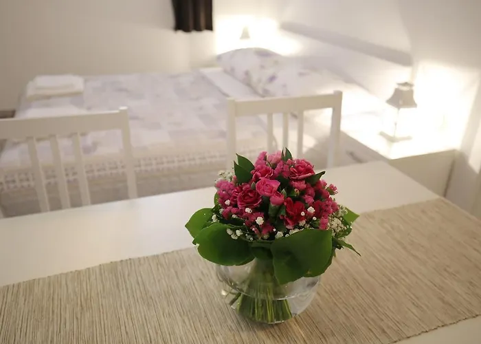 Studio Laura Apartment *