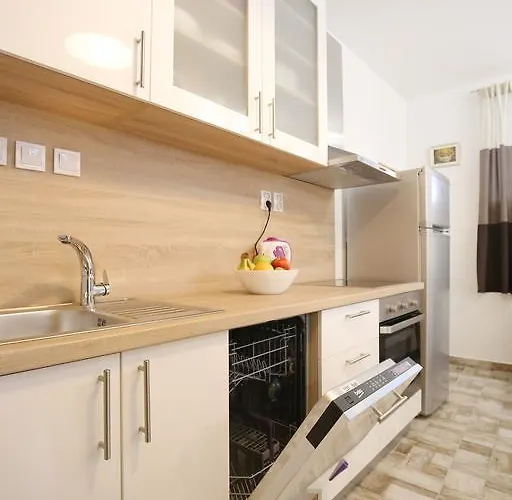 Apartment Studio Laura Zadar